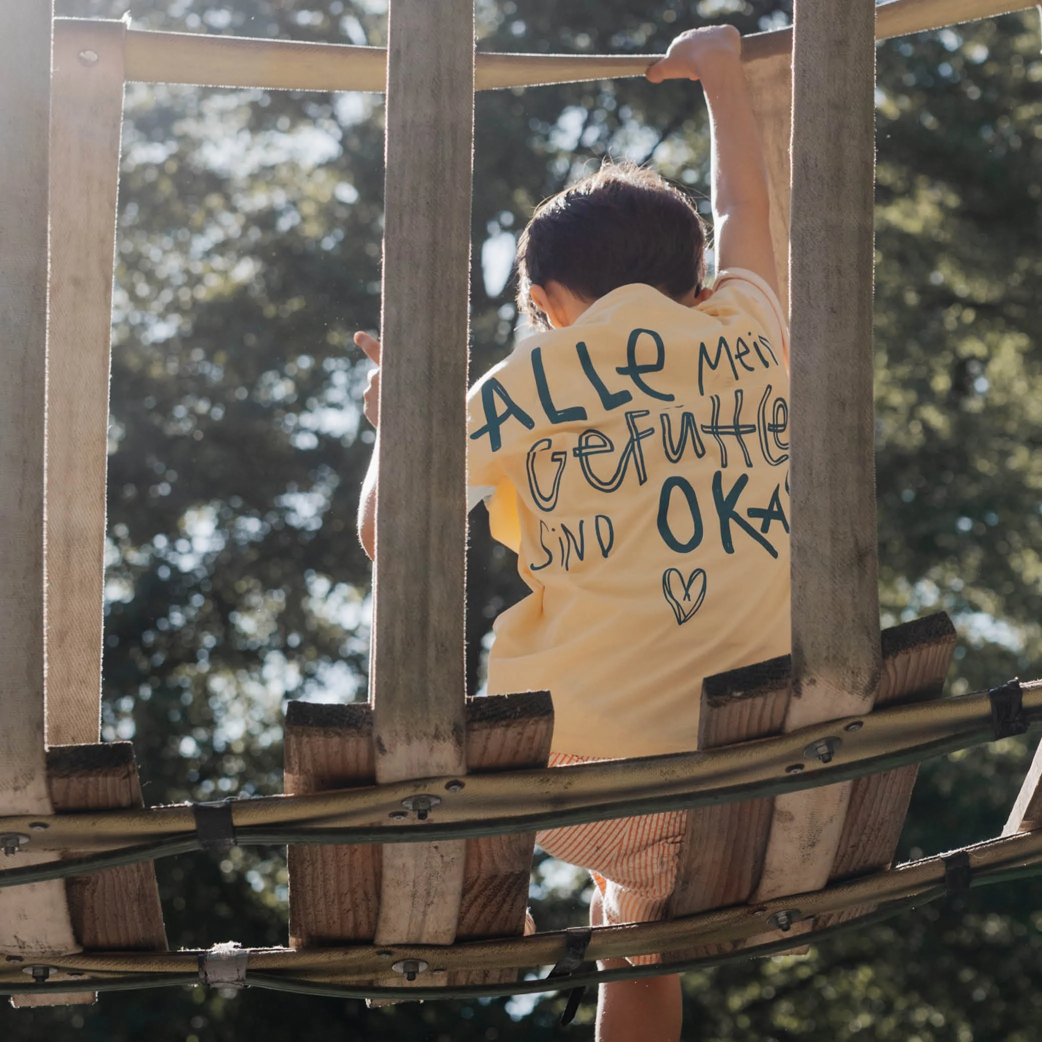 MiRA Shirt: Alle meine Gefühle sind okay - Image 9